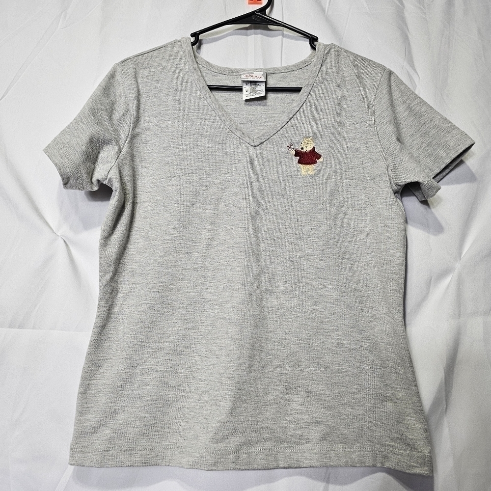 Disney Winnie the Pooh medium gray tshirt
